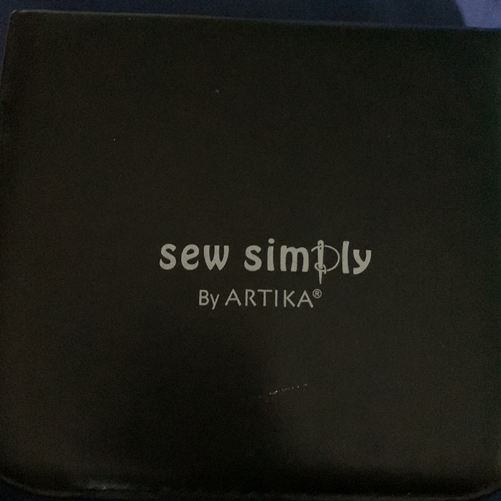 Sewing kit - Picture 4 of 6